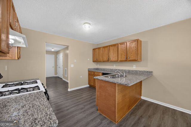185 Penny Lane, Mcdonough, GA 30253