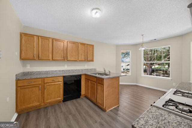 185 Penny Lane, Mcdonough, GA 30253