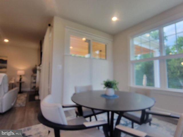 42356 NATCHEZ DR, Leesburg, VA 20175
