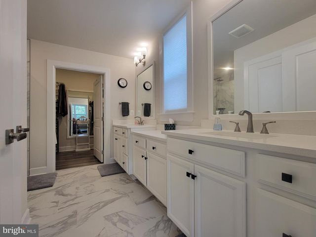 42356 NATCHEZ DR, Leesburg, VA 20175