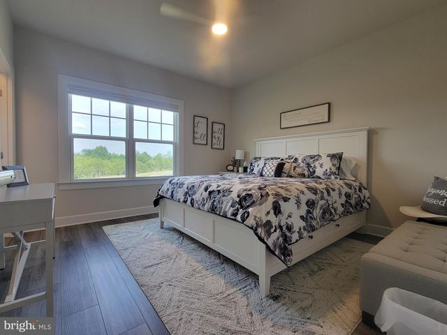 42356 NATCHEZ DR, Leesburg, VA 20175
