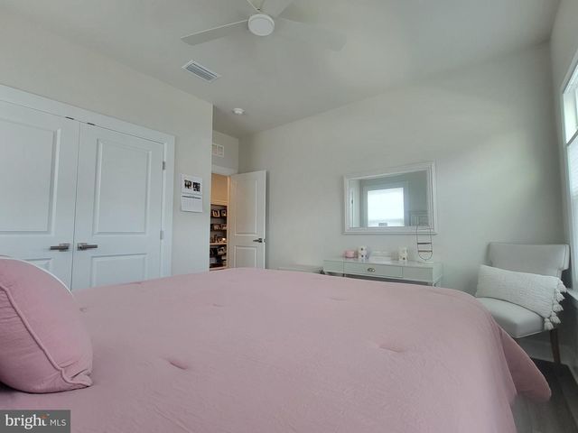 42356 NATCHEZ DR, Leesburg, VA 20175