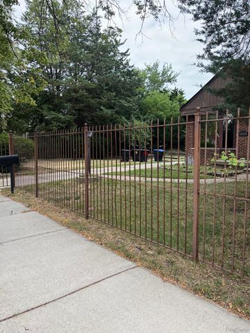 11050 Kennebec Street, Detroit, MI 48205