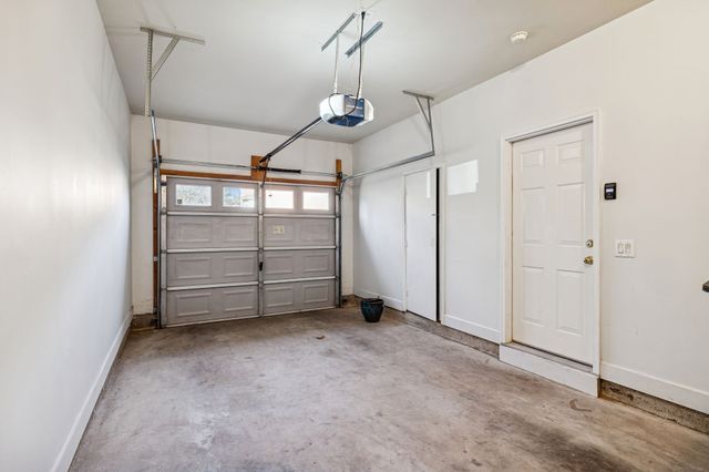 100 Carriage Ct, Brentwood, TN 37027