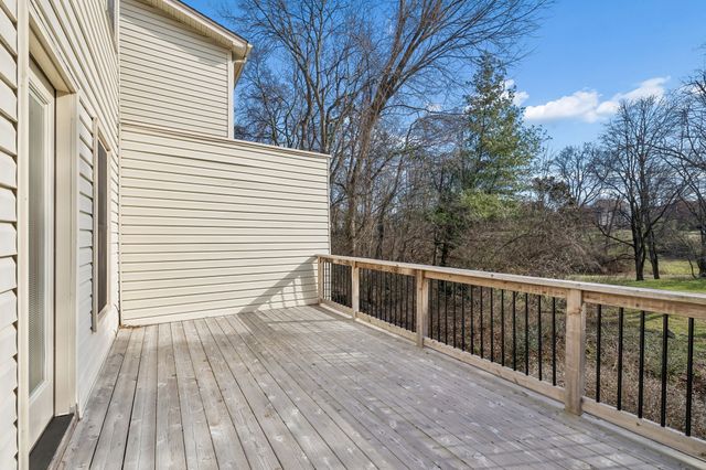 100 Carriage Ct, Brentwood, TN 37027