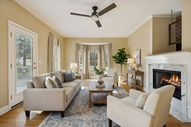 100 Carriage Ct, Brentwood, TN 37027