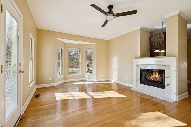 100 Carriage Ct, Brentwood, TN 37027