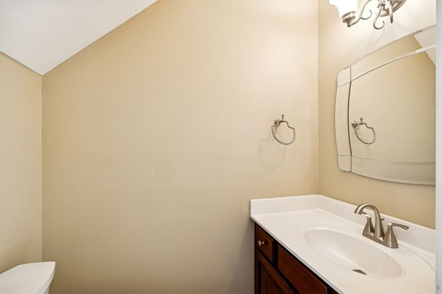 100 Carriage Ct, Brentwood, TN 37027