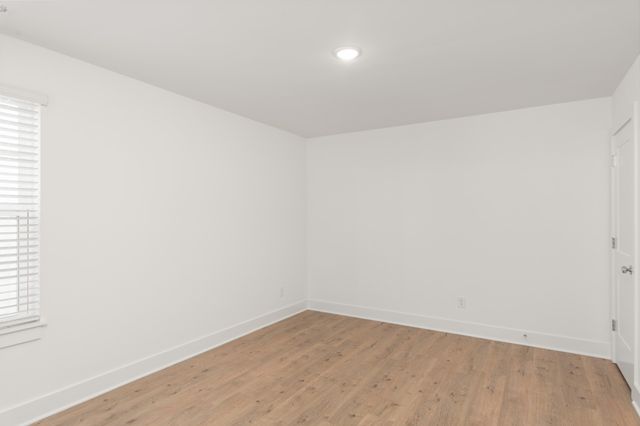 740 Caraway Ln, Nashville, TN 37211