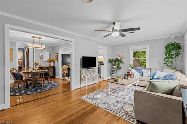 1600 Roseland Street, Greensboro, NC 27408