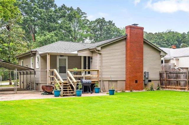 1600 Roseland Street, Greensboro, NC 27408