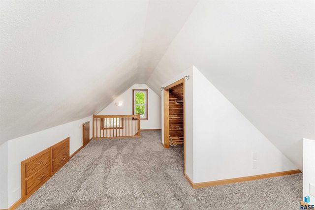 312 S 1st Ave Avenue, Brandon, SD 57005