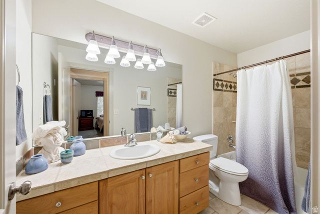 2481 E 1900 N, Layton, UT 84040