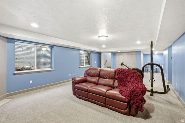 2481 E 1900 N, Layton, UT 84040