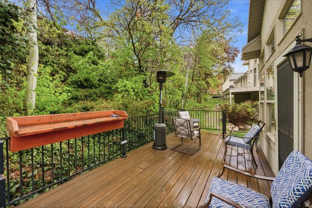 2481 E 1900 N, Layton, UT 84040