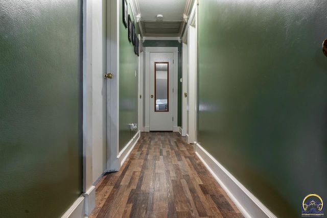 6549 SW 26th CT, Topeka, KS 66614