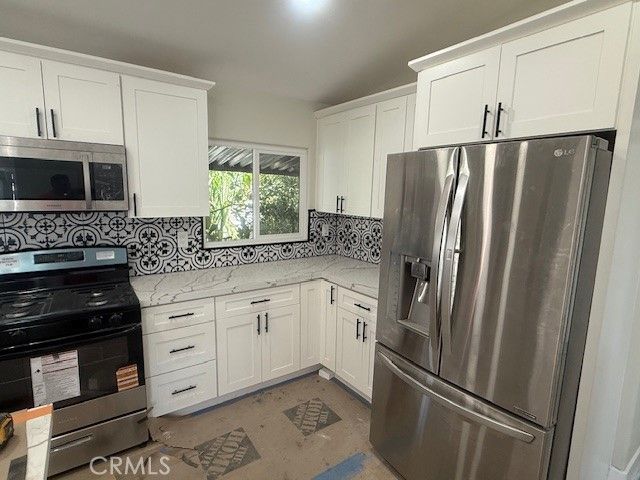 215 S Sullivan Lane 220, Santa Ana, CA 92704