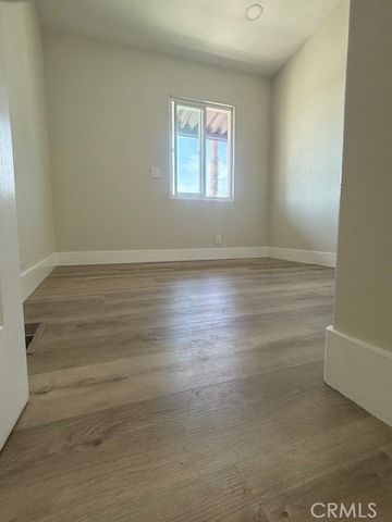 215 S Sullivan Lane 220, Santa Ana, CA 92704