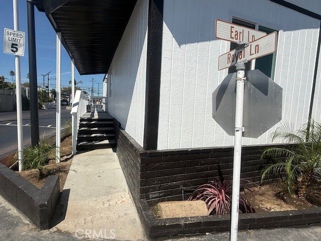 215 S Sullivan Lane 220, Santa Ana, CA 92704