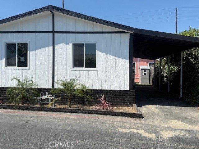 215 S Sullivan Lane 220, Santa Ana, CA 92704