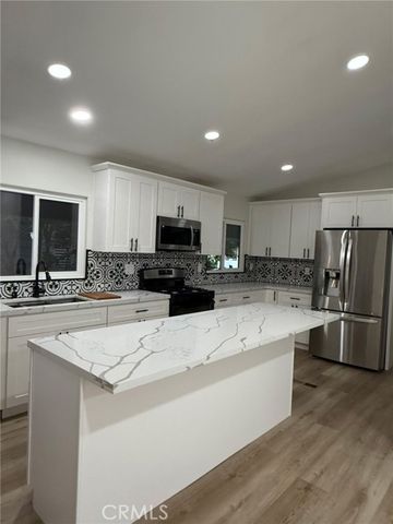 215 S Sullivan Lane 220, Santa Ana, CA 92704