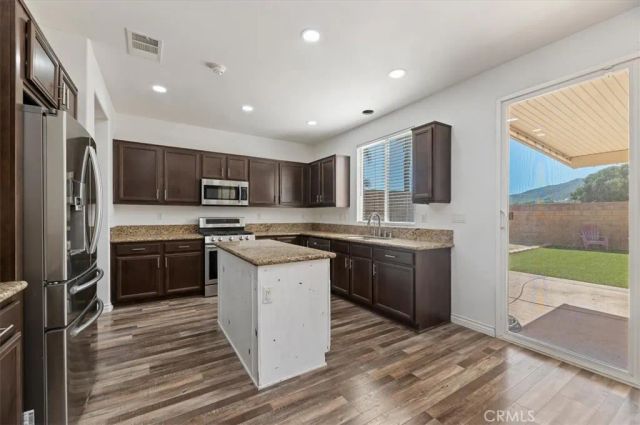 34073 Corktree, Lake Elsinore, CA 92532