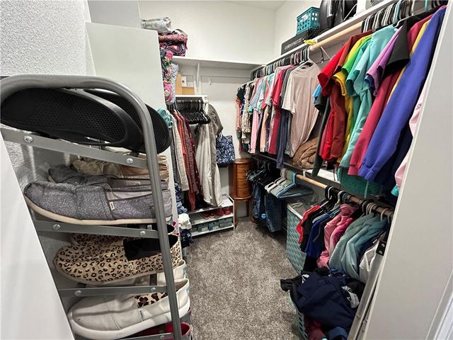 305 SW 11th Road, Warrensburg, MO 64093