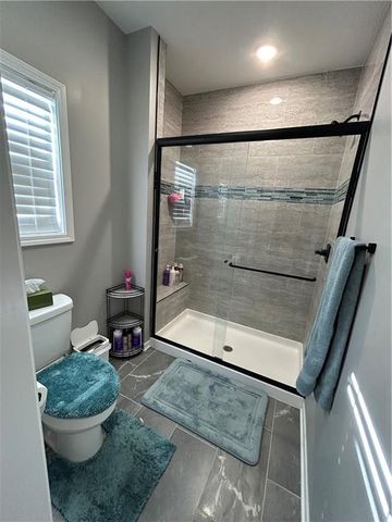 305 SW 11th Road, Warrensburg, MO 64093