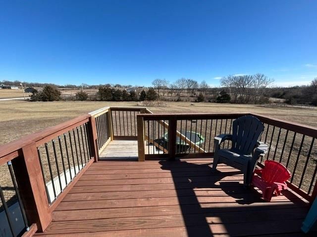 305 SW 11th Road, Warrensburg, MO 64093