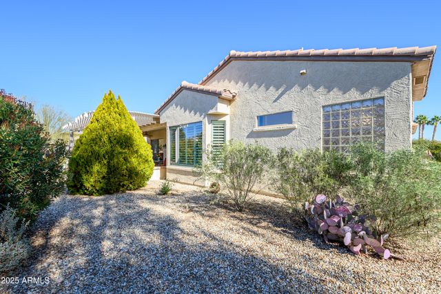 16935 W DESERT BLOSSOM Way, Surprise, AZ 85387