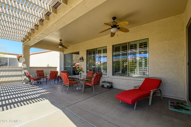 16935 W DESERT BLOSSOM Way, Surprise, AZ 85387