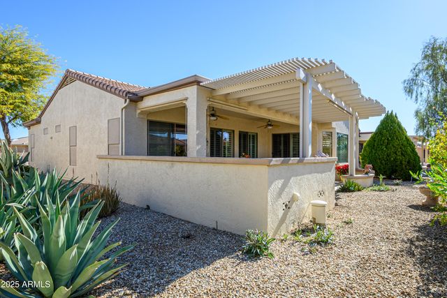 16935 W DESERT BLOSSOM Way, Surprise, AZ 85387