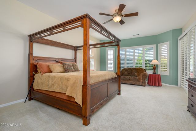 16935 W DESERT BLOSSOM Way, Surprise, AZ 85387