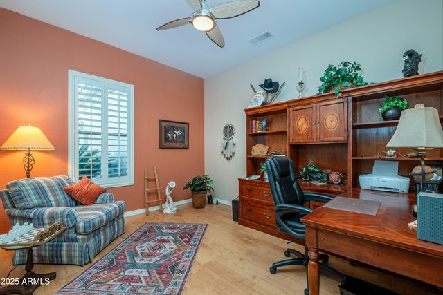 16935 W DESERT BLOSSOM Way, Surprise, AZ 85387