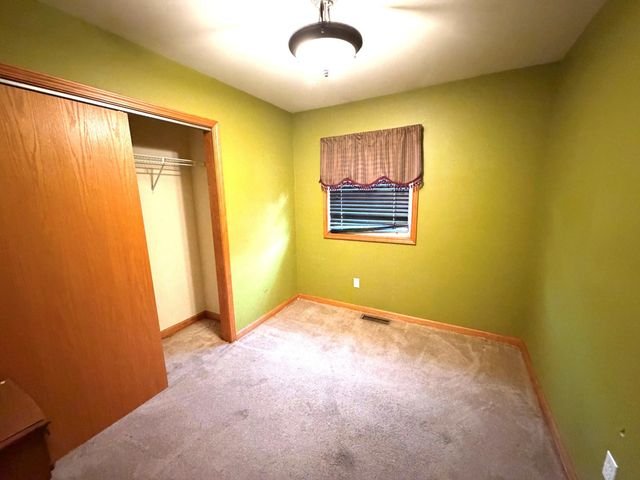 905 W 7th Street, Michigan City, IN 46360