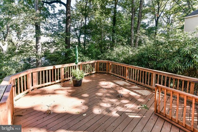 1028 S EDISON ST, Arlington, VA 22204