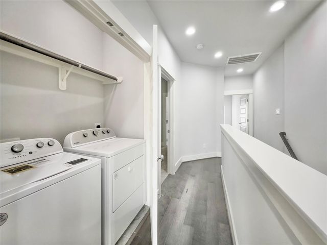 1602 Westside Gardens Lane, Houston, TX 77055