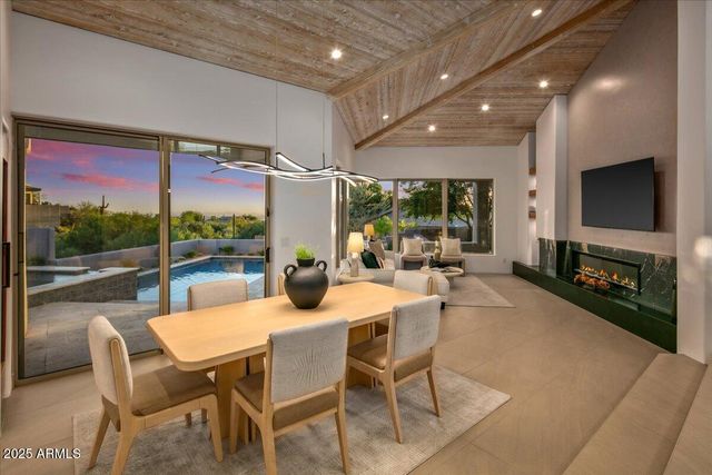 41327 N 106TH Street, Scottsdale, AZ 85262