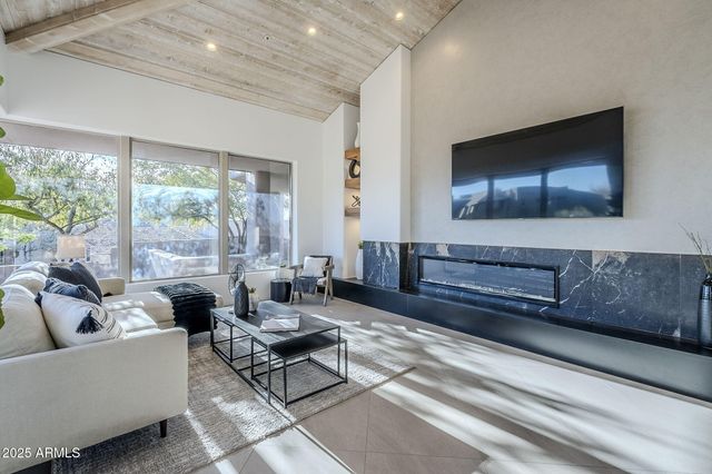 41327 N 106TH Street, Scottsdale, AZ 85262