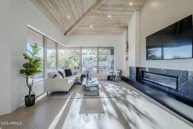 41327 N 106TH Street, Scottsdale, AZ 85262