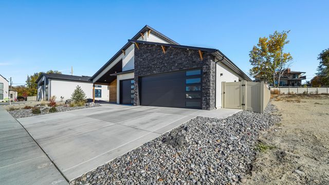 720 Ivory Glade Court, Grand Junction, CO 81506