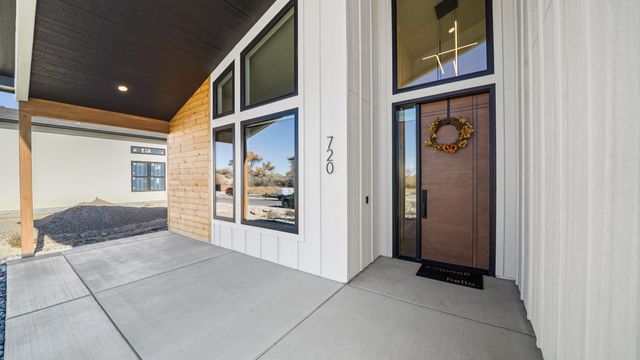 720 Ivory Glade Court, Grand Junction, CO 81506