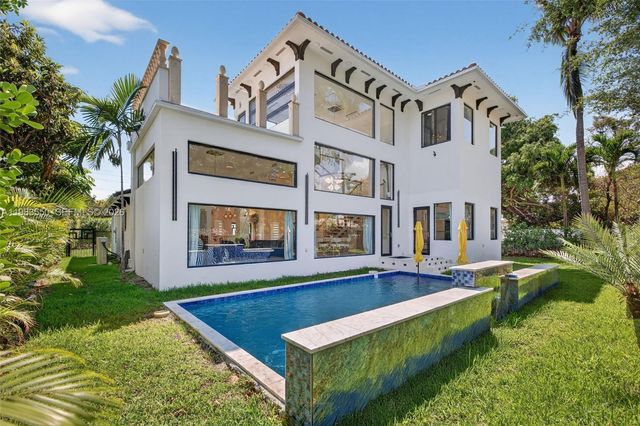 941 NE 119th Street, Biscayne Park, FL 33161