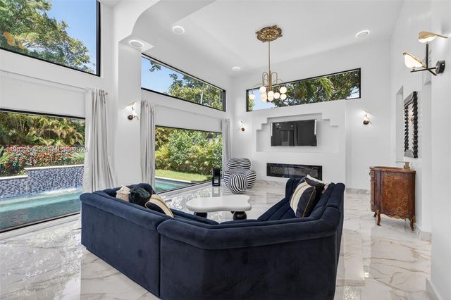 941 NE 119th Street, Biscayne Park, FL 33161