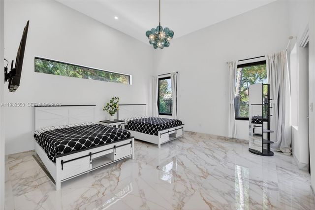 941 NE 119th Street, Biscayne Park, FL 33161