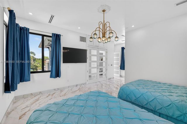 941 NE 119th Street, Biscayne Park, FL 33161