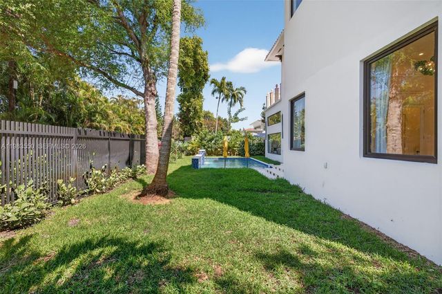 941 NE 119th Street, Biscayne Park, FL 33161