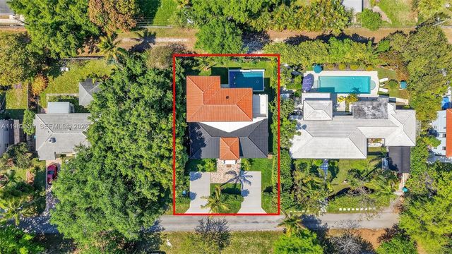 941 NE 119th Street, Biscayne Park, FL 33161