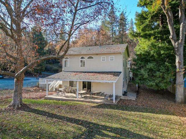 21965 Sawmill Flat Rd, Sonora, CA 95370