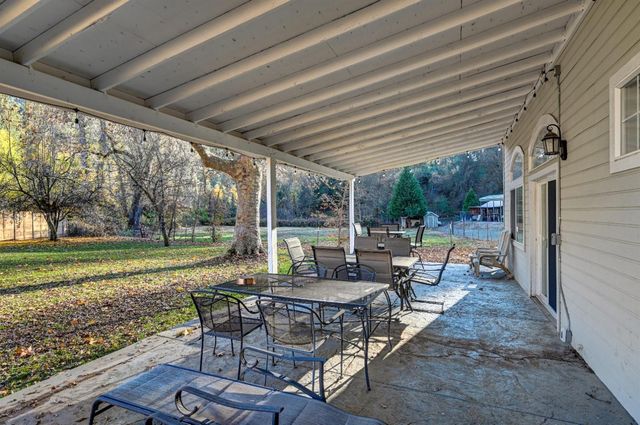 21965 Sawmill Flat Rd, Sonora, CA 95370